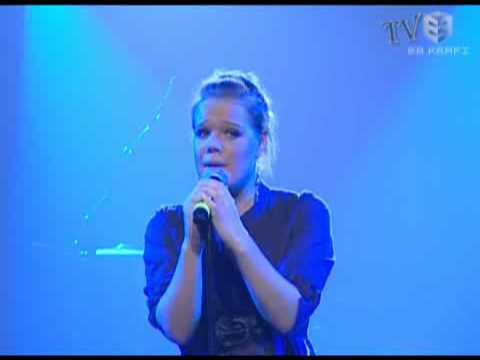 Söngkeppni NFSu - Karítas Harpa - Somewhere only we know