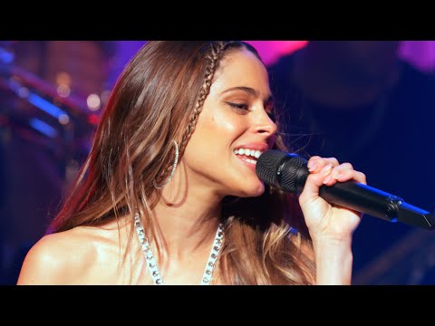 TINI - Miénteme ( Live - Claro Sessions )