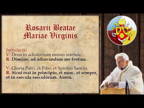 SANTO ROSARIO COMPLETO in latino con  Papa Benedetto XVI Tutti i misteri!!!Con il testo da leggere!