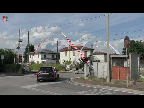 Passaggio a livello Udine #3 (I) - 4.8.2024 / Železniční přejezd / Italian railroad crossing