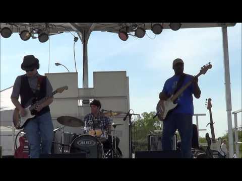 Matt "The Rattlesnake" Lesch Trio - VooDoo Child - STL Microfest 2014