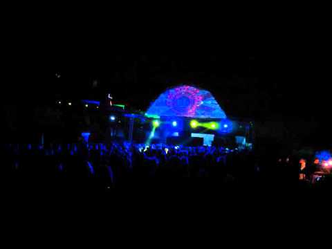 SPACE PIKNIK 2015 Cirkus Alien 3