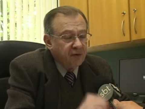 SBT News: Suspeita de fraude no vestibular da ACAFE (12/07/2011)