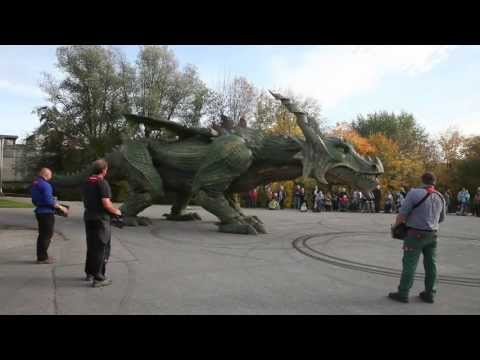 Further Drache, Biggest walking robot in the world. [Guiness World Record]