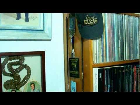 download lagu mp3 mp4 Elvis Room, download lagu Elvis Room gratis, unduh video klip Elvis Room