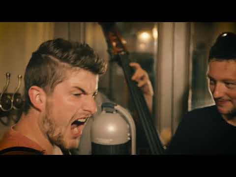 download lagu mp3 mp4 Dallahan, download lagu Dallahan gratis, unduh video klip Download Dallahan Mp3 dan Mp4 Viral Gratis