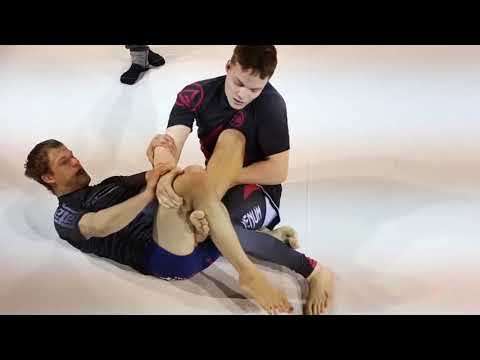 Art of Fight 25.3.2017 - Kim Lipsanen vs Marko Oikarainen