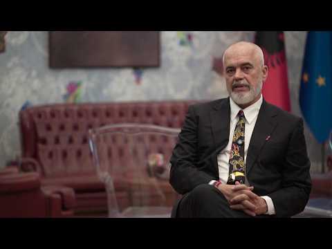 Top News - Kryeministri udhëton drejt SHBA. Rama: Ftesë nga Trump për themelimin e Bordit të Paqes