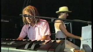 Wilco - Can&#39;t Stand It (Glastonbury, 25.06.1999)