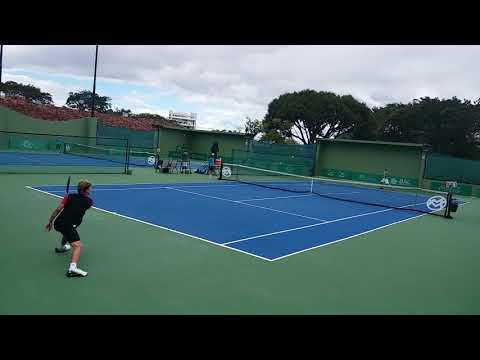 Blaise Bicknell vs Toby Alex Kodat