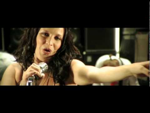 Maija Vilkkumaa - Kesä