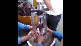 Extrator Hidráulico 12 Tons. para rolamentos e polias - Demonstração