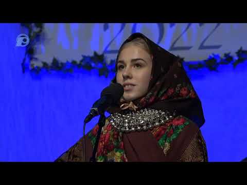 Michaela Papová - Pred našima dvermi (2022)