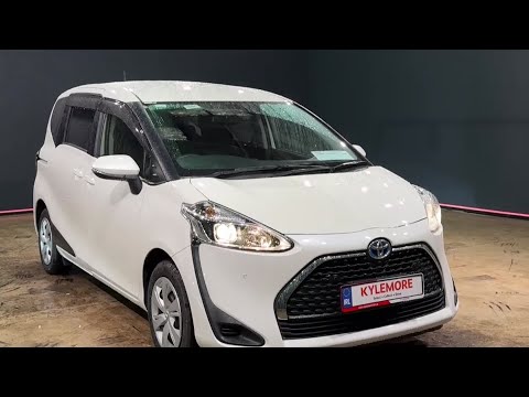 Toyota Sienta 1.5 HYBRID 7 SEATER - PUSH BUTTON ST - Image 2