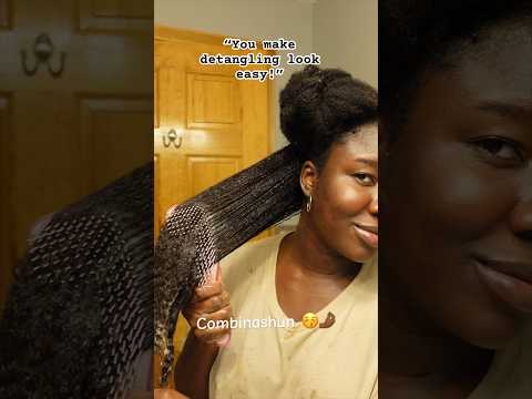 Detangling is a breeze with this combo 😚🤌🏾 #naturalhair #4chair #hairgrowth