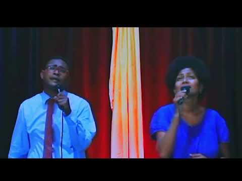 I YALO TABU AU GADREVI KEMUNI COVER