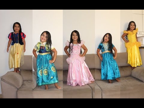 FUI CLONADA PRINCESAS Five little Babies Jumping on the bed song, nursery rhyme for children baby