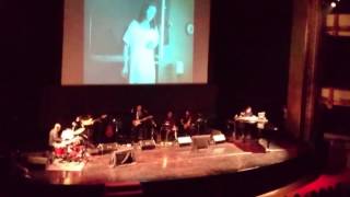 Una canción para Louis