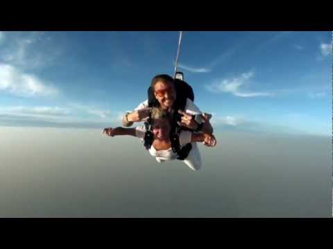 Sharon's Skydive w/ son Ellis (Dubai)