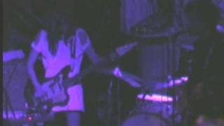 Blonde Redhead &quot;Melody of Certain Three&quot;