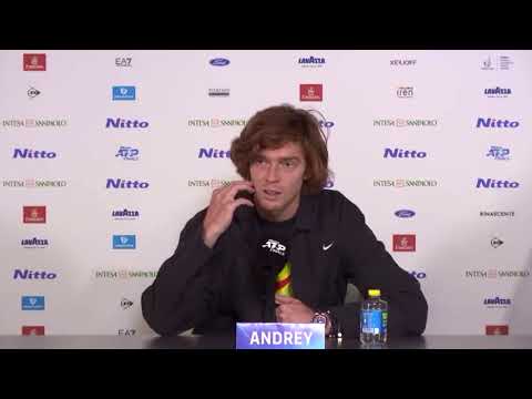 Tsitsipas "Rublev prevailed with the few tools that he has. " 丨Rublev "Few Tools???"