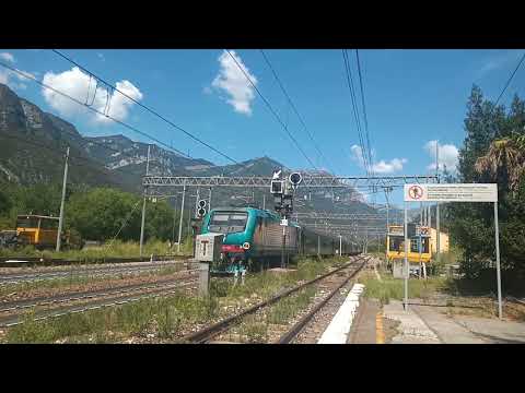 Regionale veloce Brennero Bologna in transito a PERI