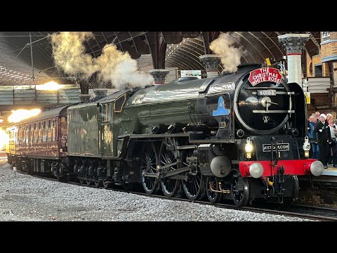 A1 60163 'Tornado' Whistling into York, Hauling The Christmas White Rose - 10/12/2025