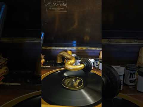 When Love Comes Stealing - Dixie Marimba Players Regal Records #8502 1928