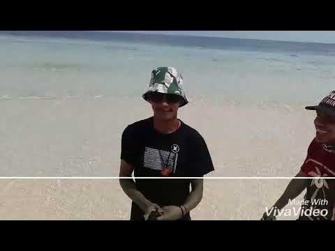 Waka Beach Sanana Kepulauan Sula Maluku Utara