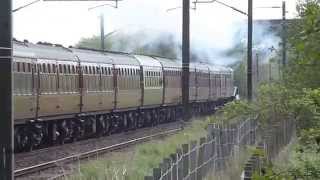 preview picture of video '60009 heading south from Edinburgh near Preston Mill 4 May 2014'