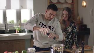 A COMMON LIFE with Miguel Ángel Silvestre and Andrea Molina.