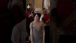 Download lagu Lily James as Lady Rose MacClare Meeting the King of England | Downton Abbey mp3