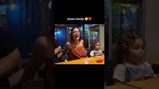 Download lagu Dream family 🥹❤️ mp3 Download lagu Dream family 🥹❤️ mp3