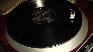 10cc - Oomachasaooma (Feel The Love) (1983) vinyl