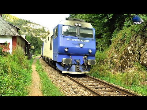 GM 64-1138-8 & GM 64-0962-2 IR367-2"Harghita" Oradea-Brașov in Halta Peștera Halt 07 September 2020