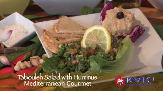 preview picture of video 'Tabouleh Salad Demo - Mediterranean Gourmet in Haena - KVIC-TV, myKauai.com [Chef Demo]'