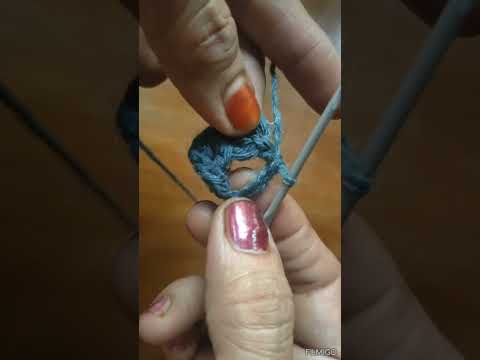 Granny square knot . First square.