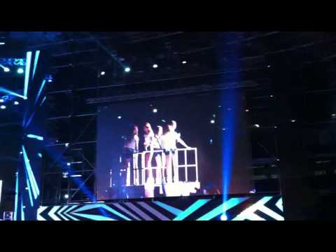 [HD Fancam] 120922 SNSD - Kissing You @ SMTown Jakarta