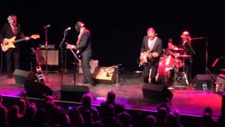 Los Straitjackets, Nick Lowe intro - I Love the sound of breaking glass