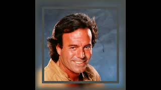 Julio Iglesias: Sentimientos ~ Cómo han pasado los años / El último verano / Lía...