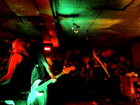 Street Dogs at Asbury Lanes 12/10/11 Tobe's Got A Drinking Problem.AVI