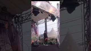 Download lagu Sandhy Sondoro - malam biru- festival-cover babang Eko. #malambiru #festival #festivalmusic #fyp  mp3