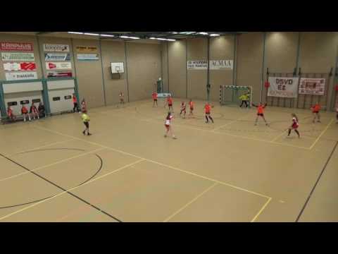 Handbal Combinatie '64 C1 uit tegen DSVD C1. 1e helft