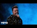 Luis Fonsi, Rauw Alejandro - Vacío (En Vivo Desde Premio Lo Nuestro 2021) Luis Fonsi, Rauw Alejandro - Vacío (En Vivo Desde Premio Lo Nuestro 2021)