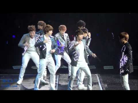 [HD FANCAM] 120520 SM Town Concert '12 Super Junior - Mr. Simple