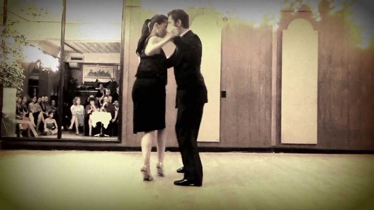 Esref ve Maral Tekinalp ile La Milonga Rosa tango gece