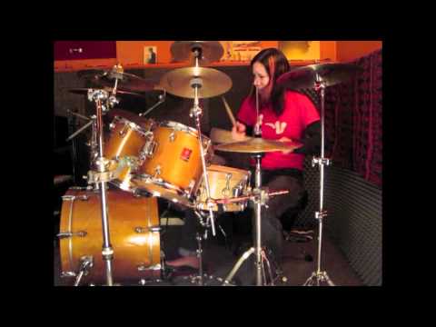 Leila Chieko - drum set improv #6 - 