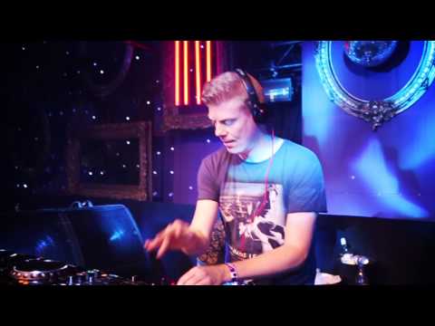 Pussy lounge 04.01.2014 official aftermovie