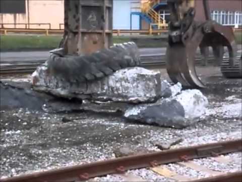 Fractum- The Worlds Biggest Hammer