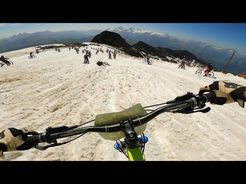 Megavalanche: What It’s REALLY Like for a Non-Pro Rider | Full Race Run 2025